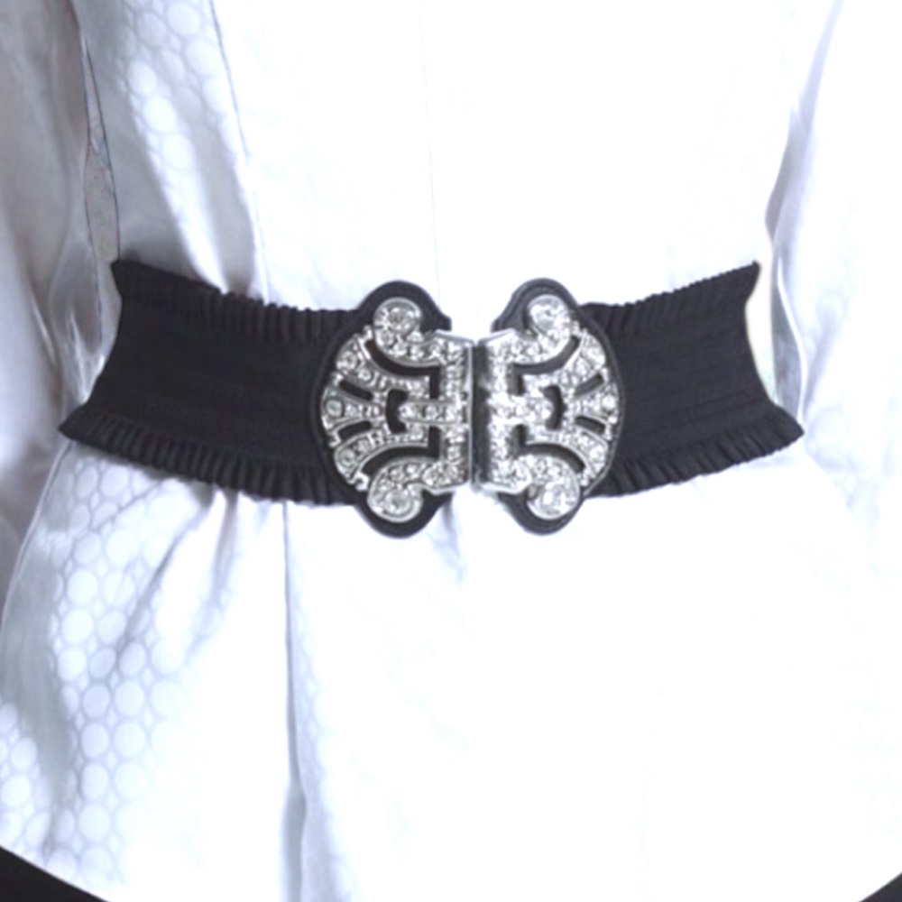 - Chicos Zoey rhinestone Embellished Black Belt size Medium